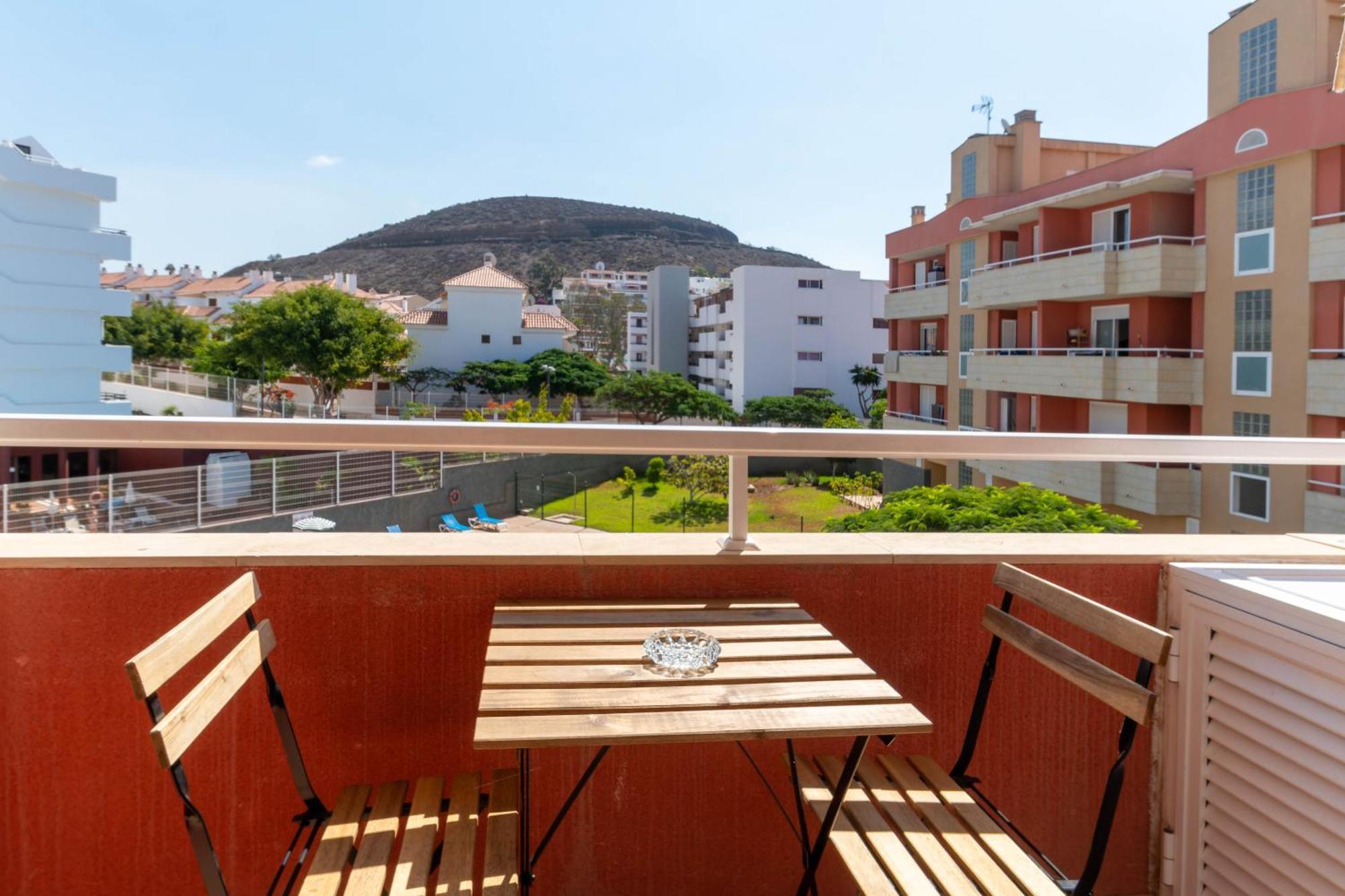 Comodo Y Tranquilo Alojamiento En El Complejo El Navegante Apartamento Arona  Exterior foto